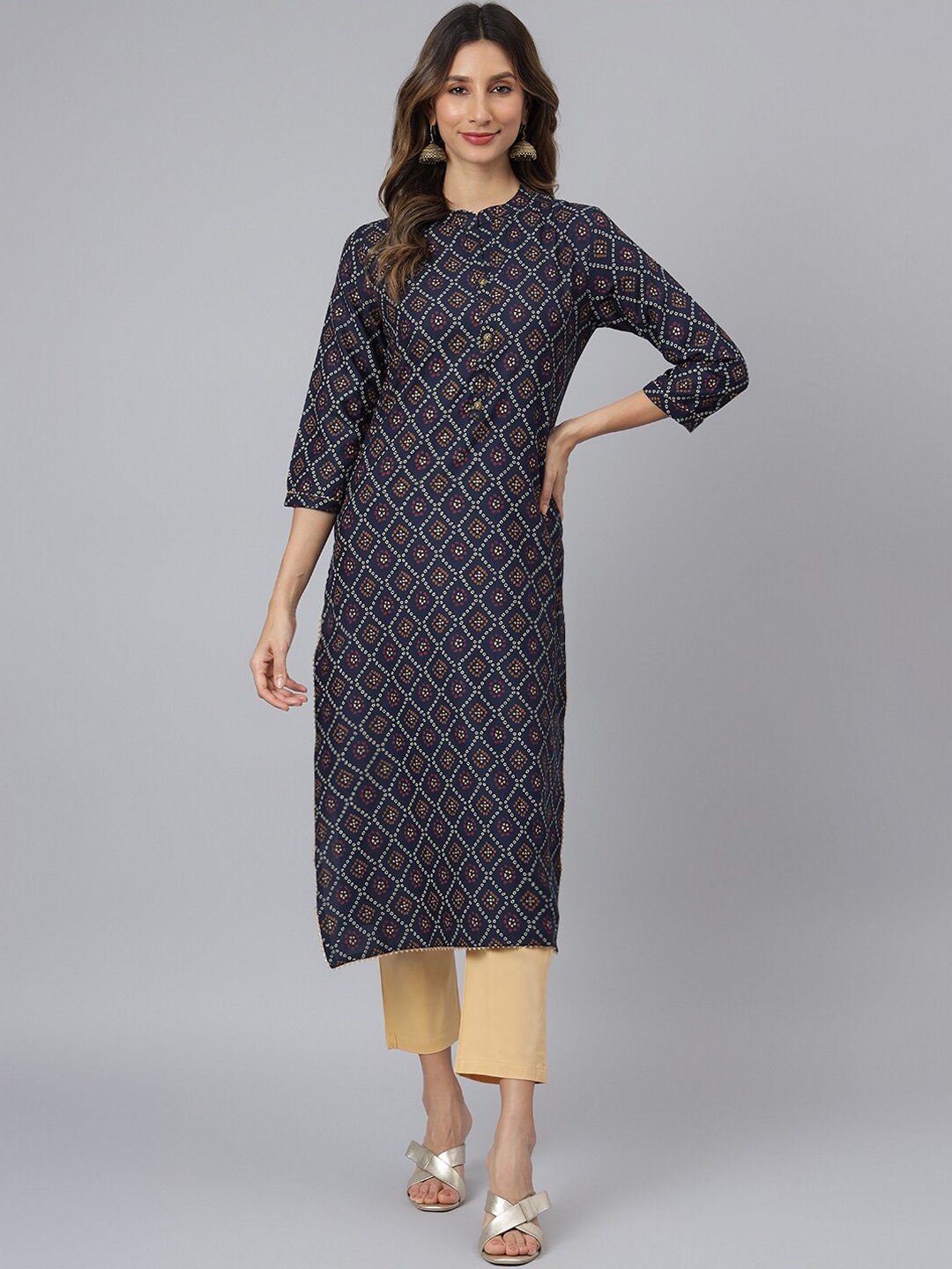 

Stylum Women Blue Geometric Printed Thread Work Kurta