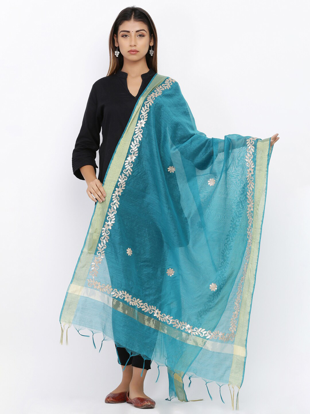 

SOUNDARYA Woman Teal & Gold-Toned Ethnic Motifs Gotta Patti Dupatta