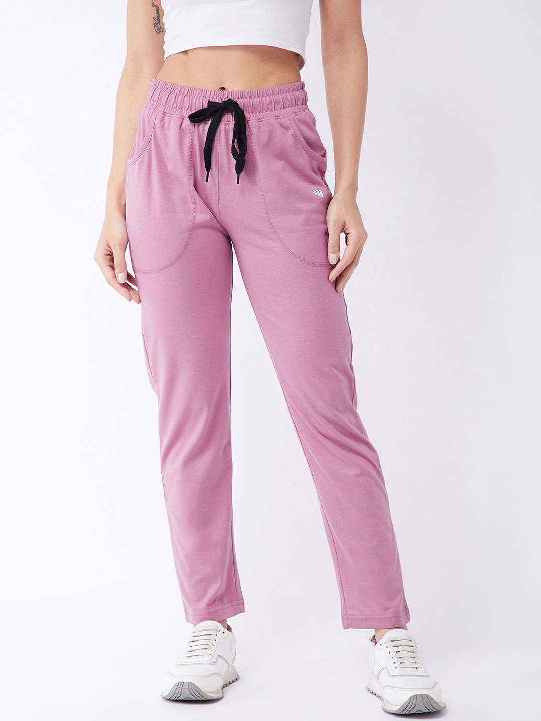 

Modeve Women Pink Solid Cotton Regular-Fit Track Pants