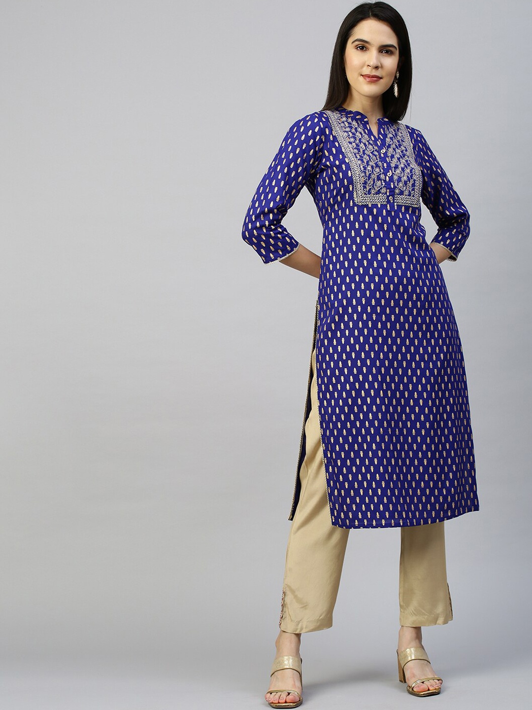 

FASHOR Women Purple Foil Printed & Embroidered Kurta