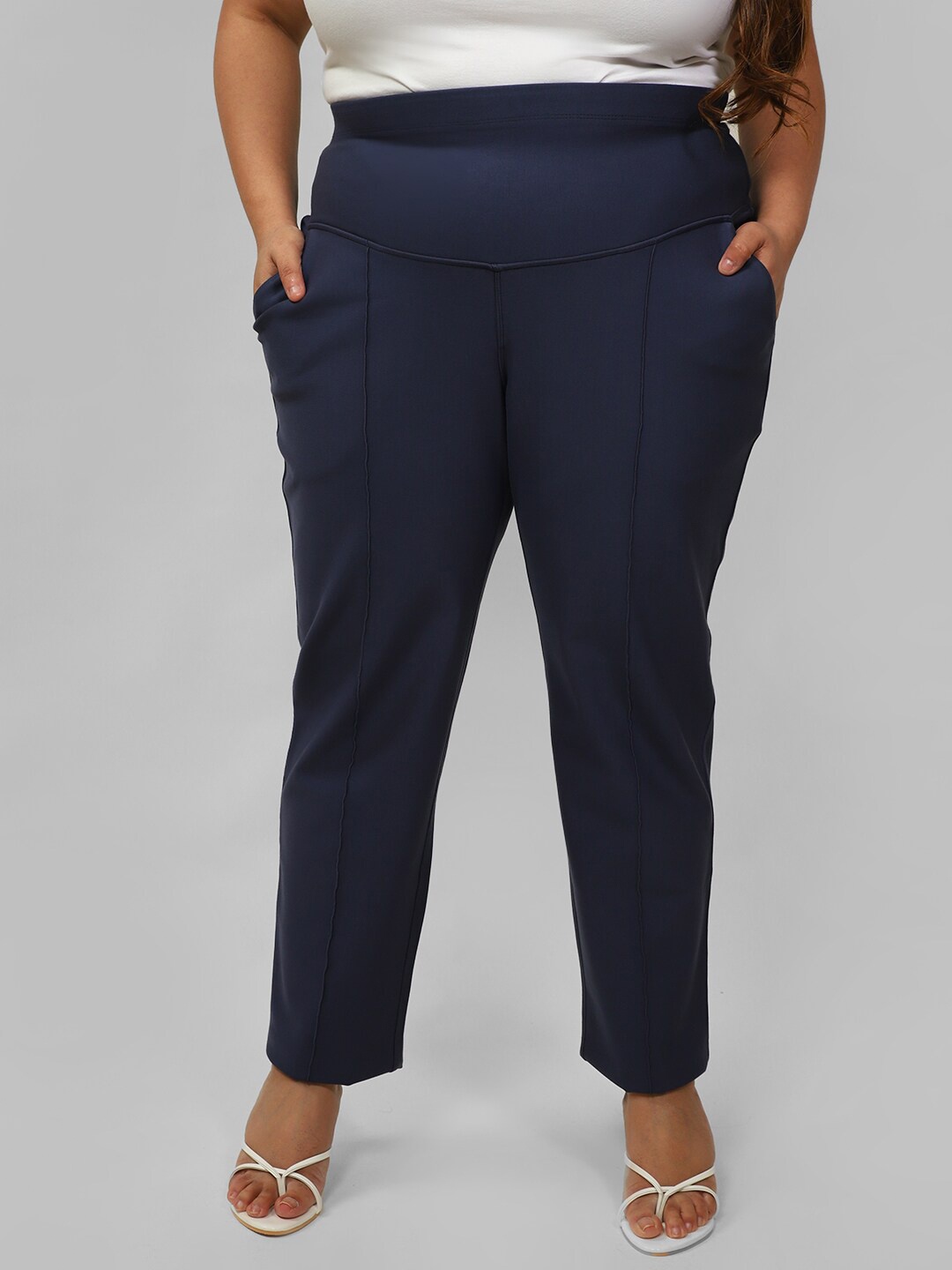 

Amydus Women Plus Size Knitted Trousers, Navy blue