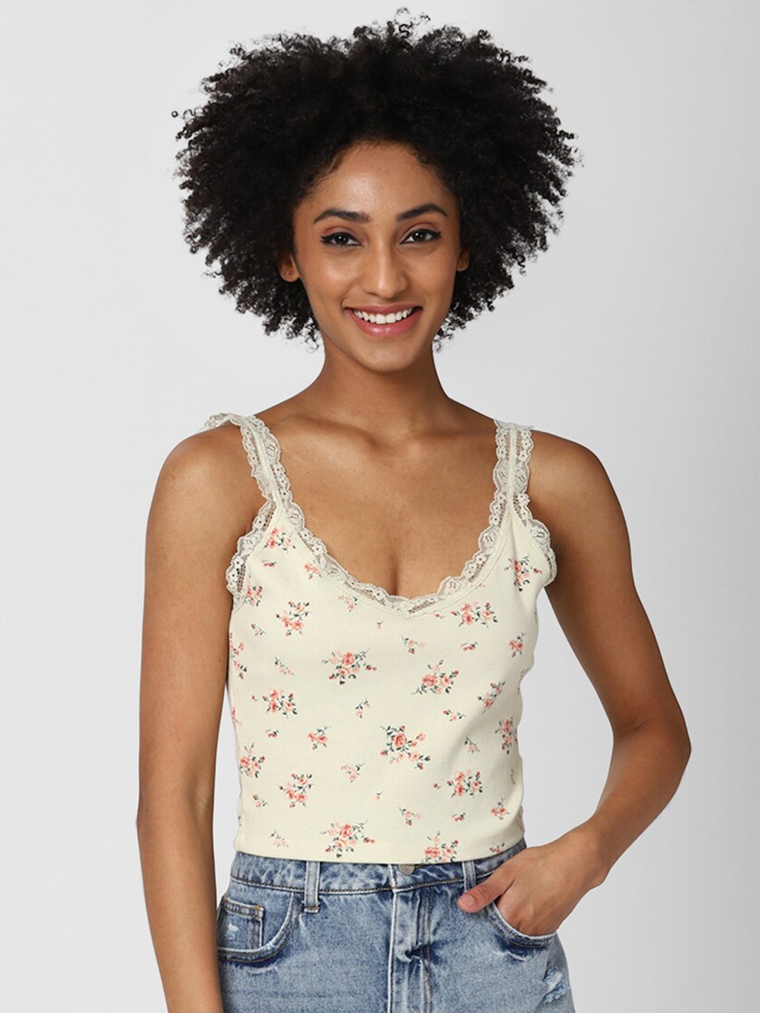 

FOREVER 21 Cream Floral Print Crop Top