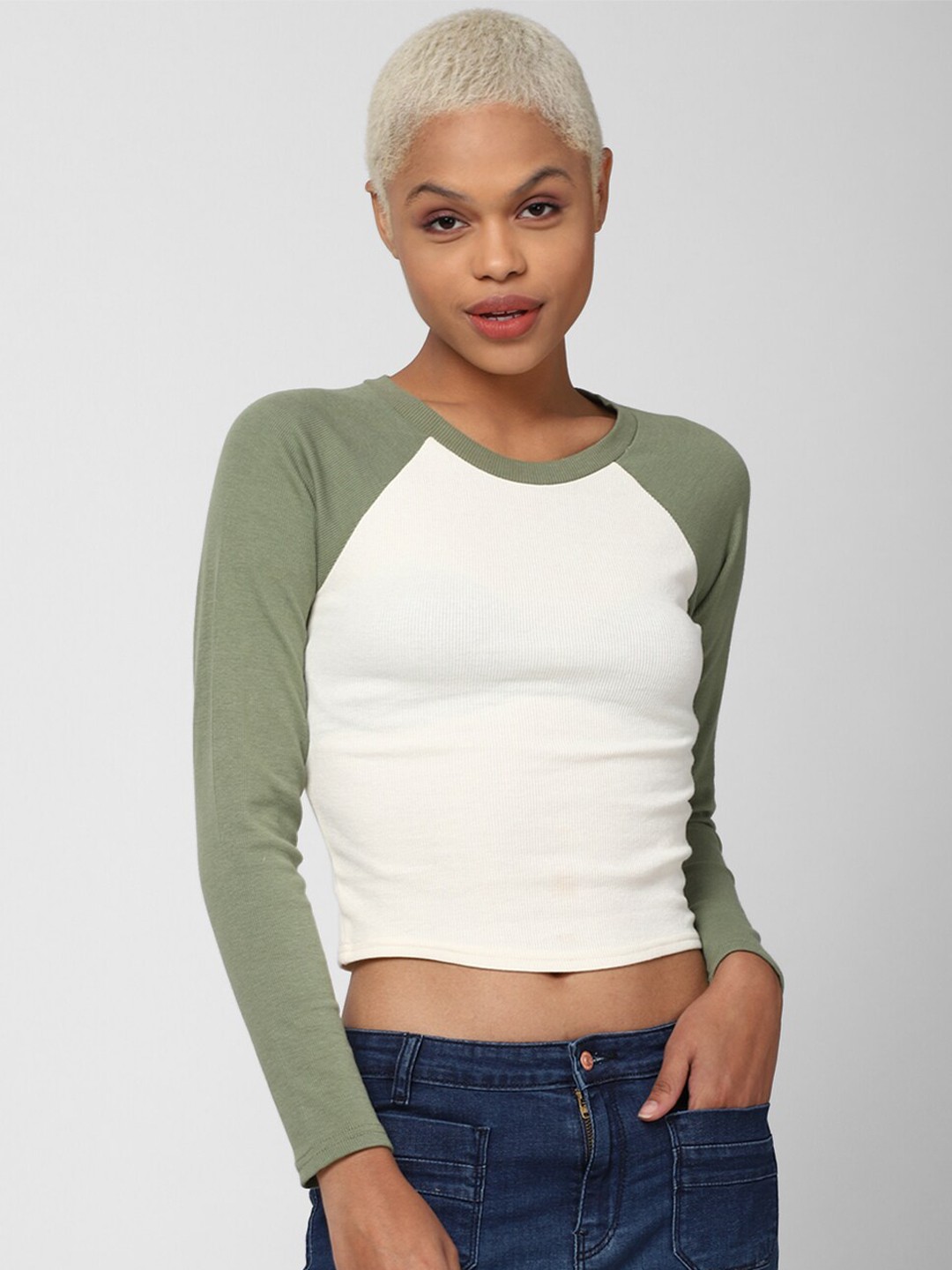 

FOREVER 21 Women Multicoloured Colourblocked Tshirt, Multi