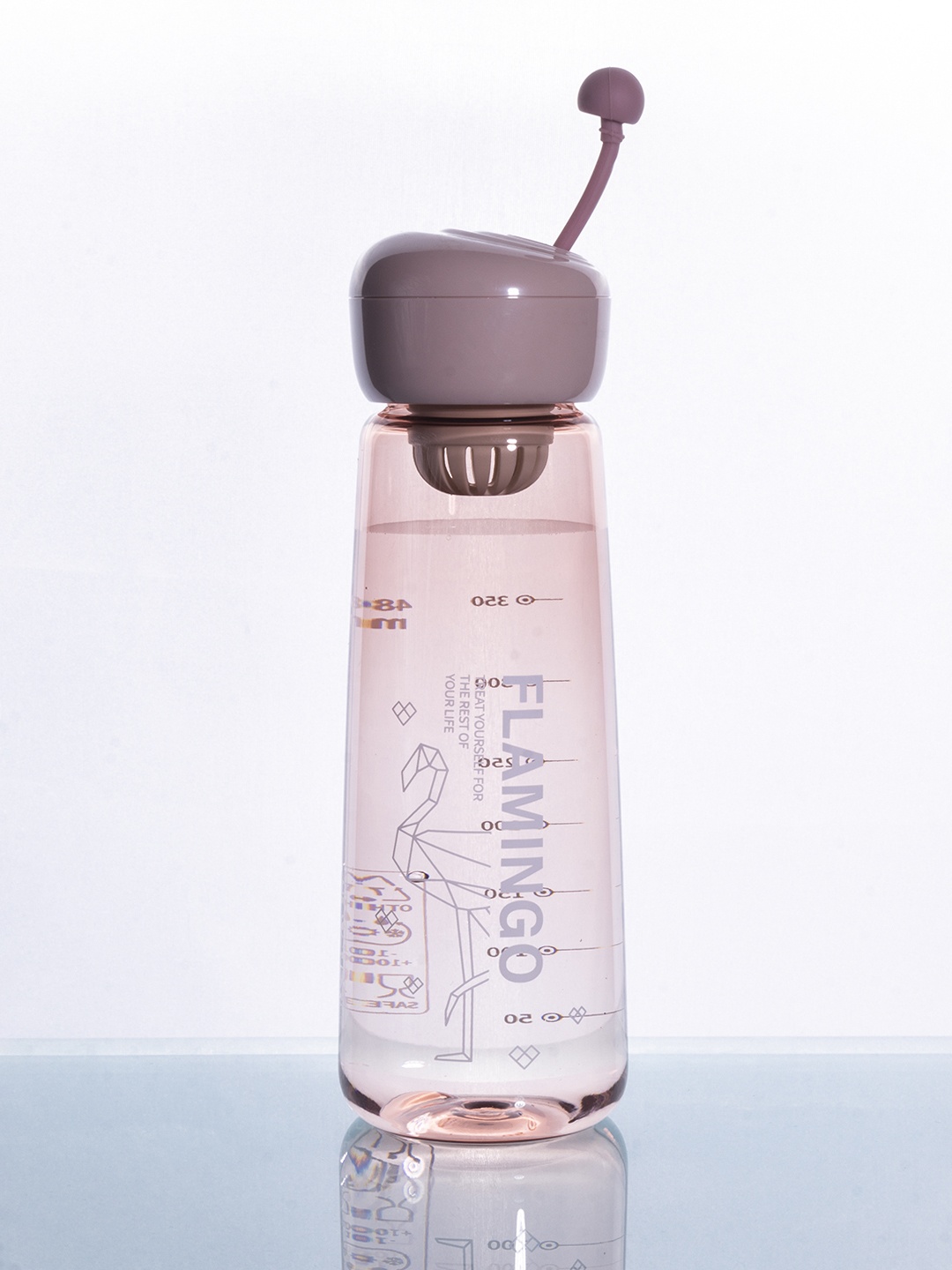 

MARKET99 Peach Water Bottle 480 Ml