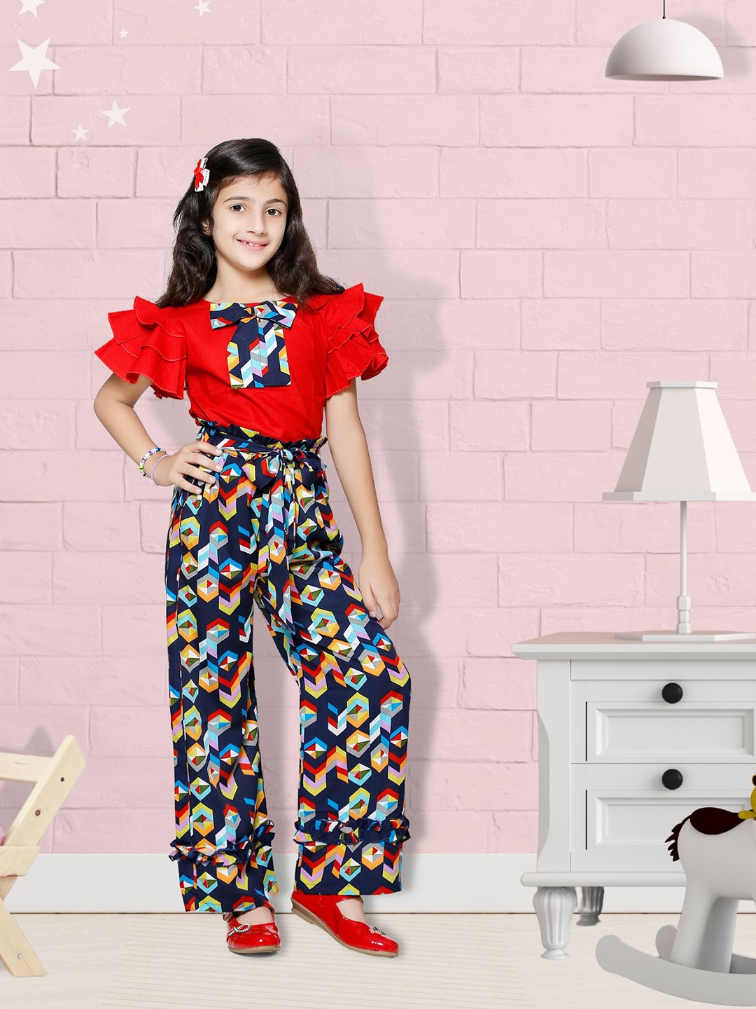 

Cutiekins Girls Red & Navy Blue Printed Top With Palazzos