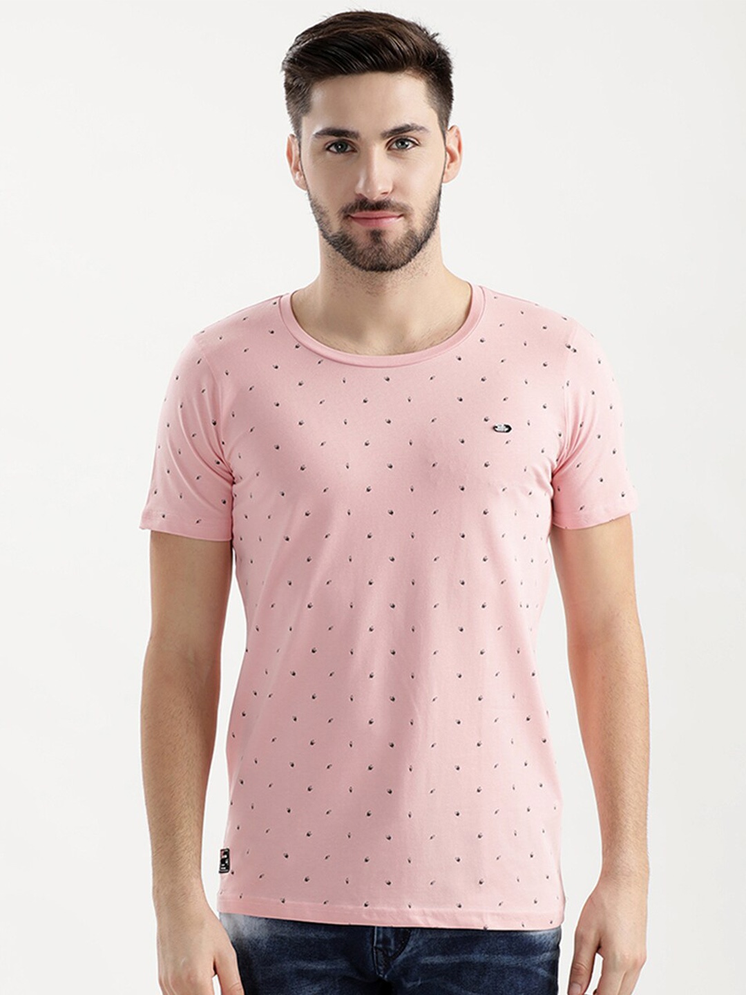 

V2 Value & Variety Men Pink Regular Fit Micro Ditsy Printed T-shirt