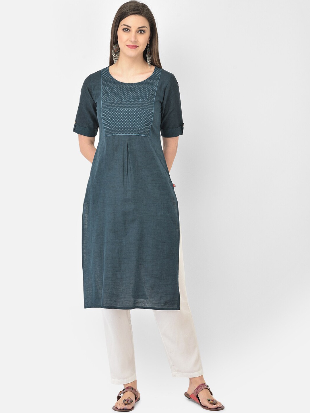 

Span Women Blue Embroidered Yoke Design Straight Kurta