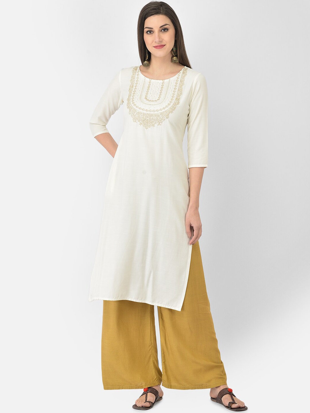 

Span Women White Ethnic Motifs Yoke Design Embroidered Thread Work Kurta