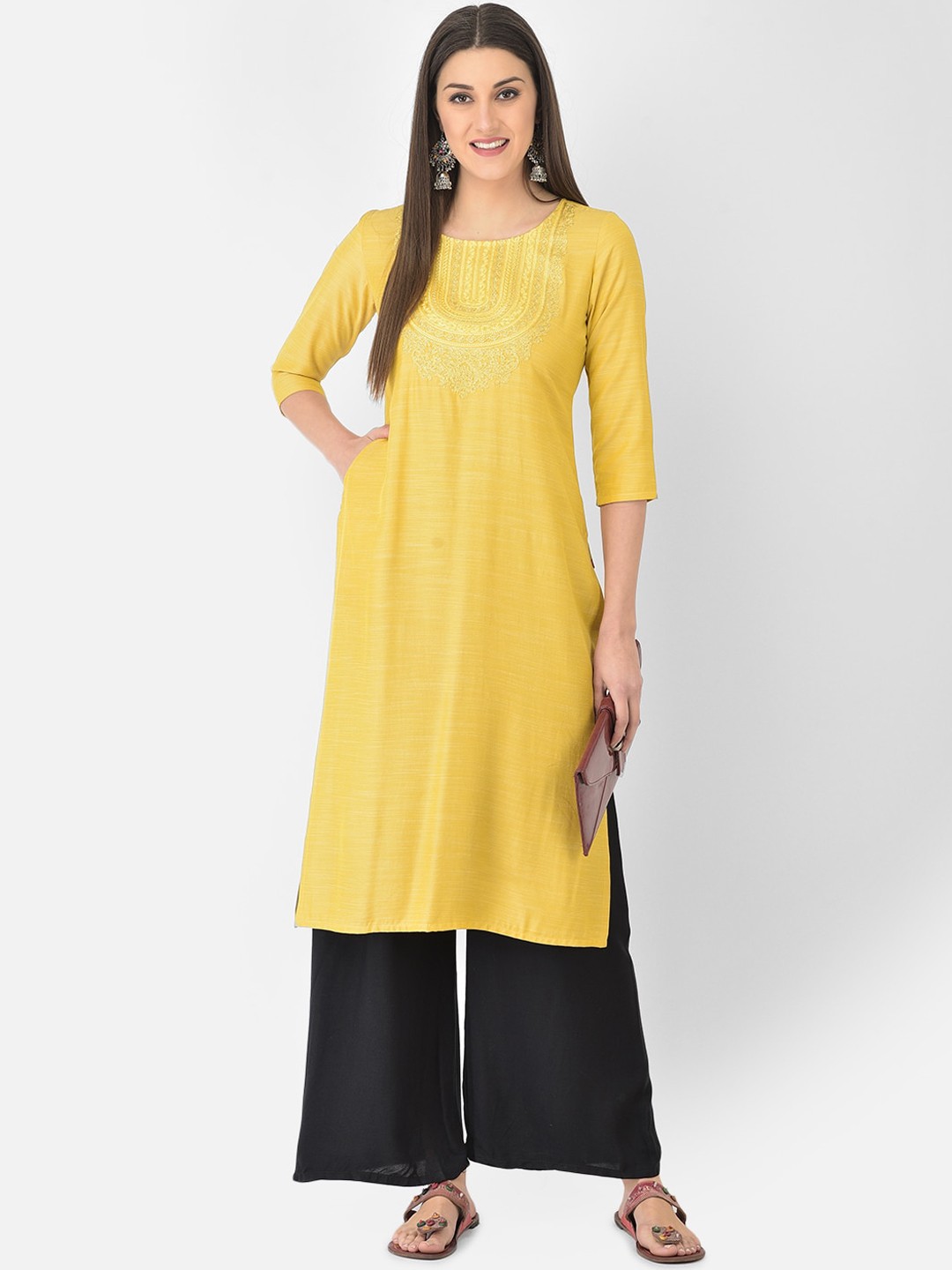 

Span Women Yellow Thread Work Kurta