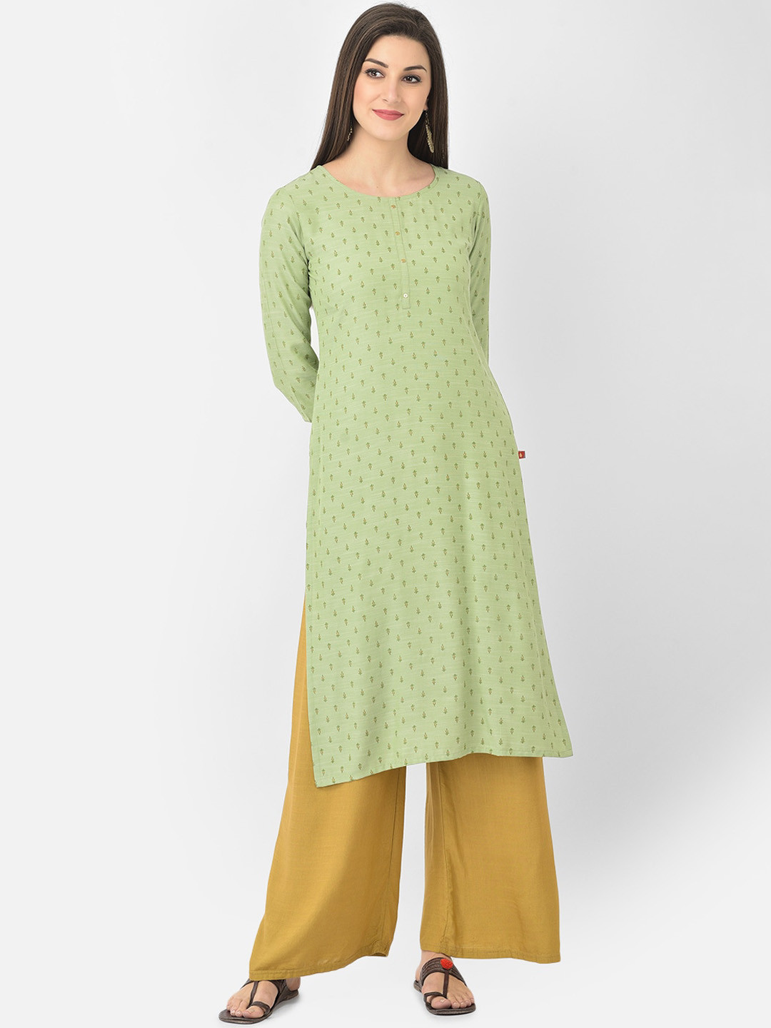 

Span Women Green Thread Work Kurta