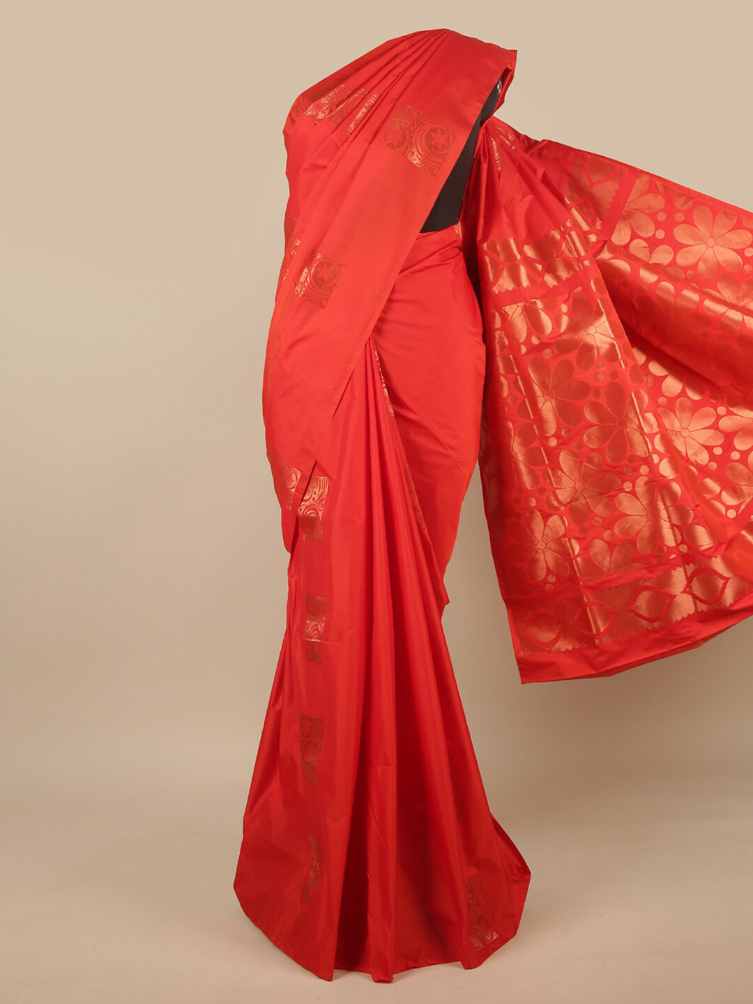

Pothys Red & Gold-Toned Ethnic Motifs Zari Art Silk Saree