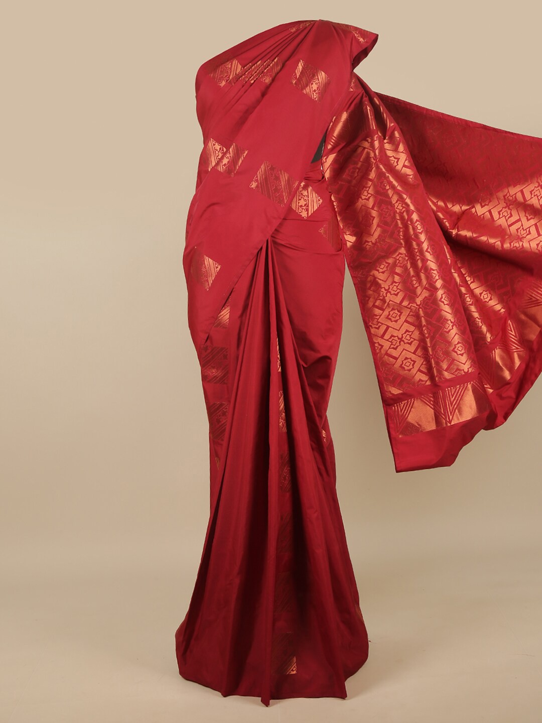 

Pothys Maroon & Gold-Toned Ethnic Motifs Zari Art Silk Saree