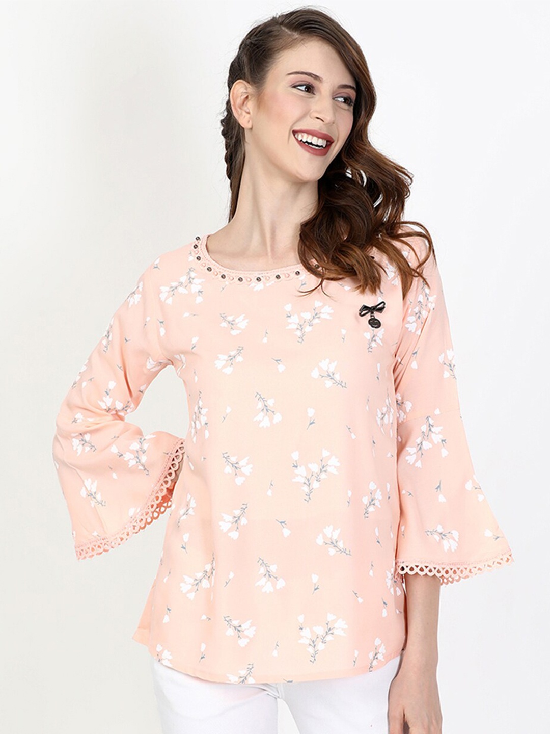 

V2 Value & Variety Peach-Coloured Floral Print Applique Top
