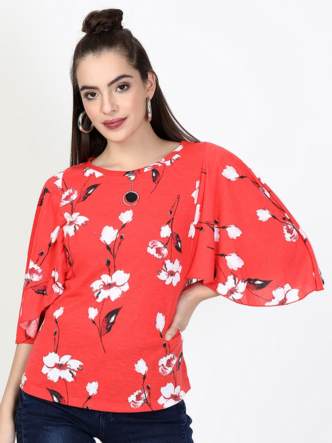 

V2 Value & Variety Red Floral Print Top