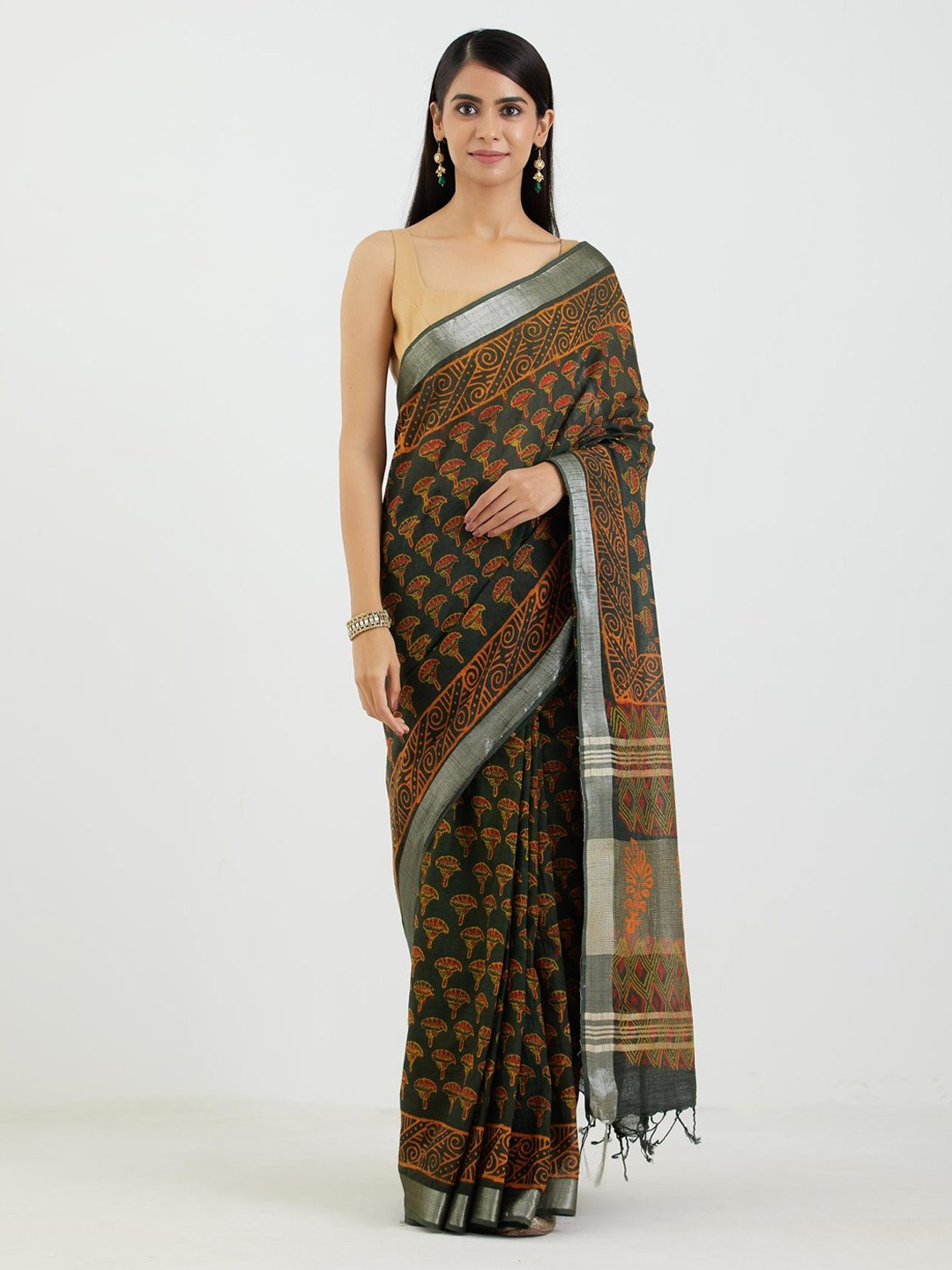 

Aujjessa Green & Black Floral Linen Blend Block Print Saree