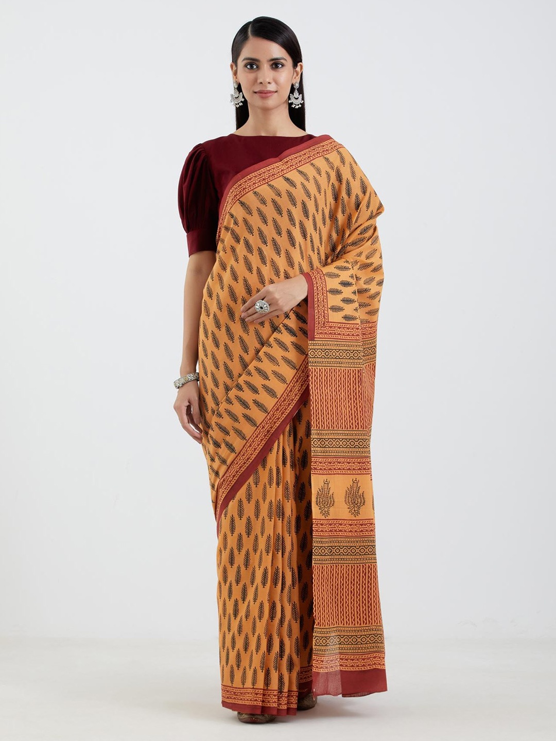 

Aujjessa Mustard & Maroon Paisley Pure Cotton Block Print Saree