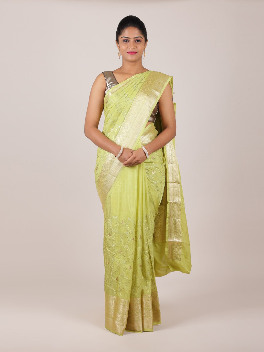 

Pothys Green & Gold-Toned Woven Design Zari Art Silk Saree