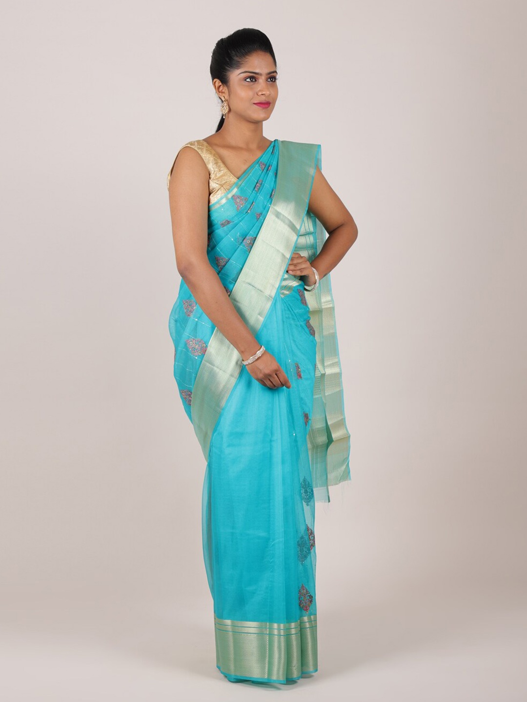 

Pothys Blue Floral Embroidered Saree