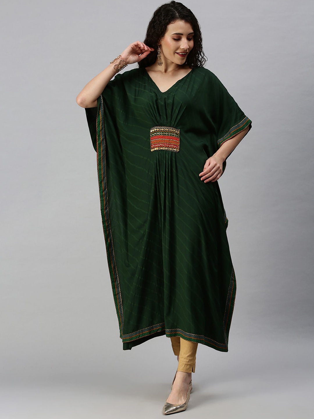 

SHOWOFF Green Striped Cotton Blend Short Sleeves V-Neck Kaftan Flared Sleeves Kurta