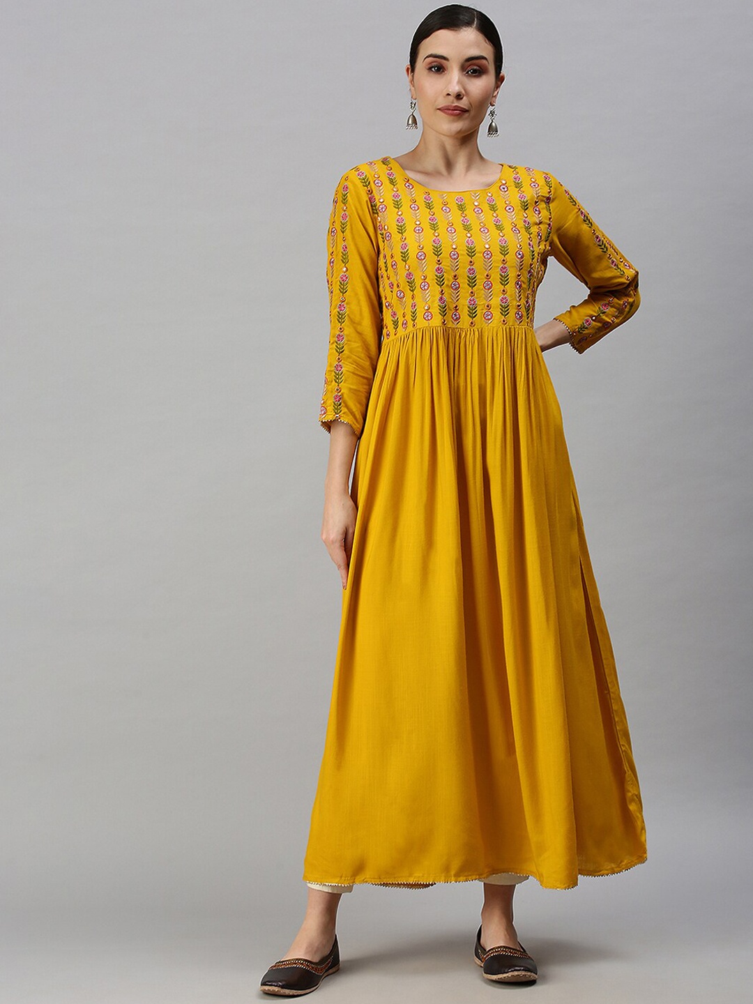 

SHOWOFF Women Yellow Floral Embroidered Anarkali Kurta