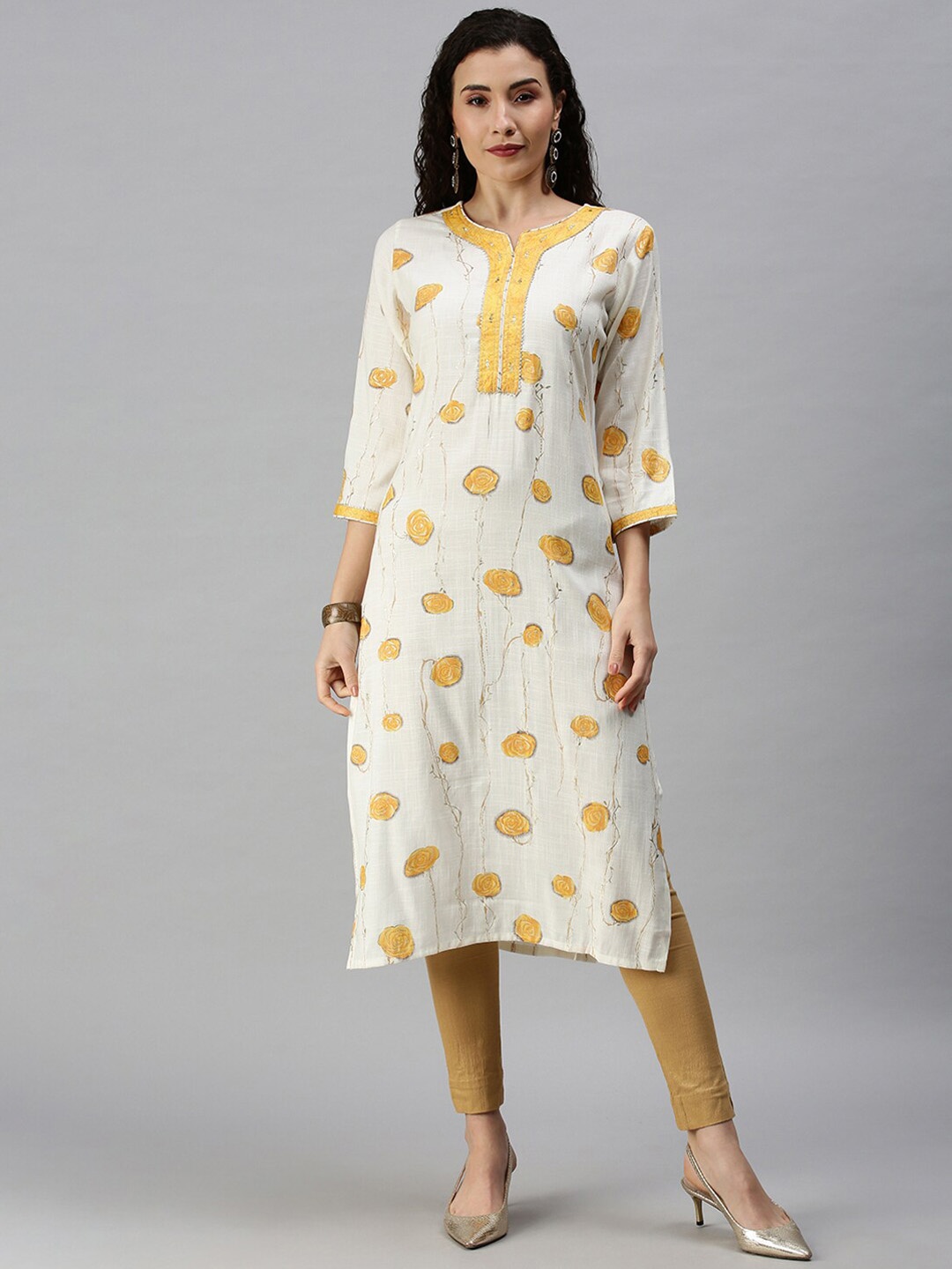 

SHOWOFF Women Yellow Floral Gotta Patti V-Neck Thread Work Straight Kurta