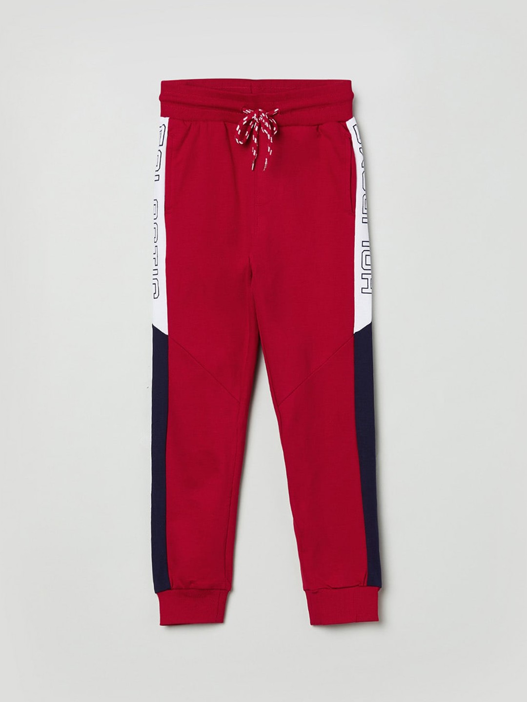 

max Boys Red Colorblocked Pure Cotton Regular Fit Joggers