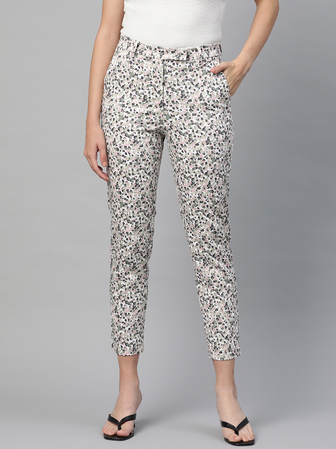 

Marks & Spencer Women White & Olive Green Printed Slim Fit Cropped Trousers