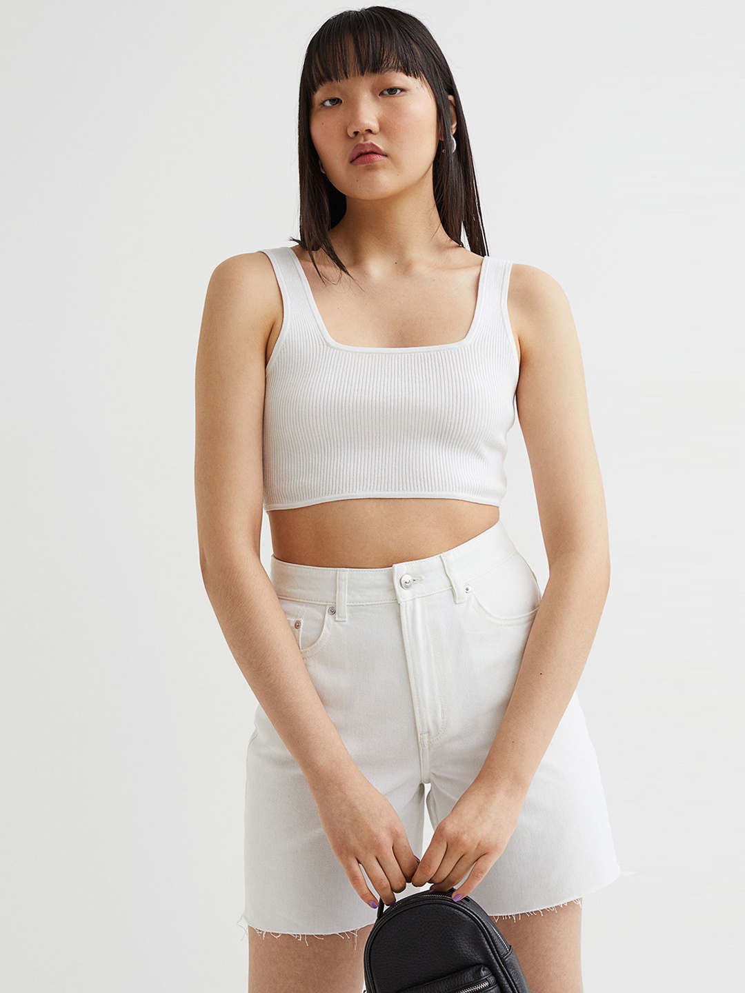 

H&M Women White Solid Twill Bermuda Shorts