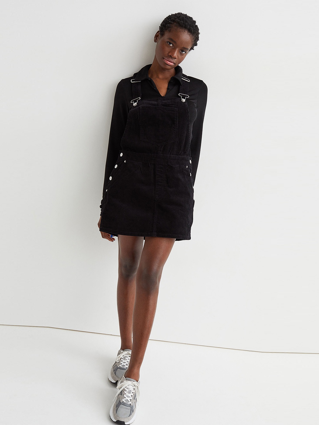 

H&M Women Black Solid Corduroy Dungaree Dress