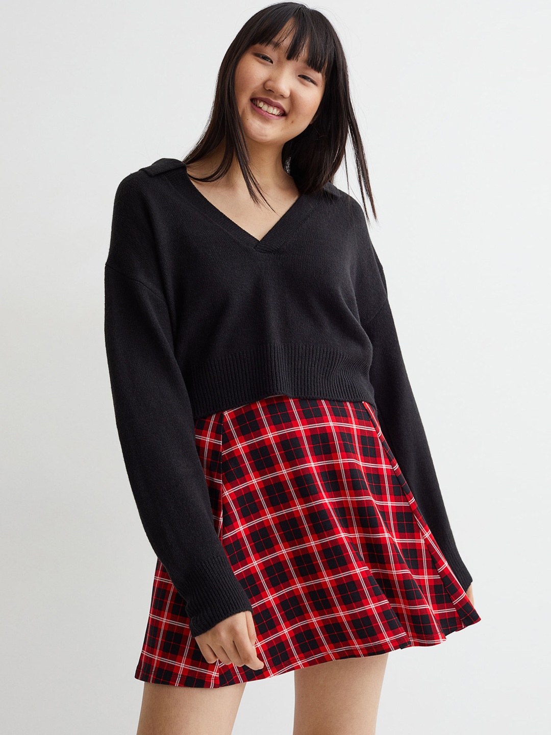 

H&M Women Red & Black Bell-Shaped Jersey Skirt