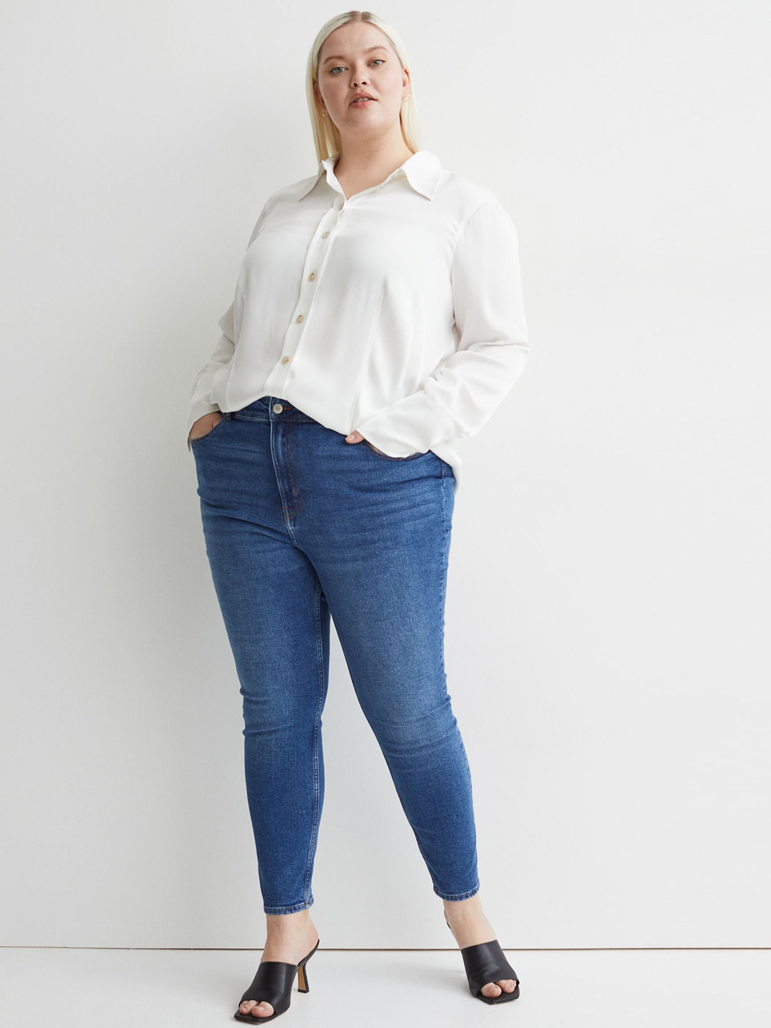 

H&M+ Women Blue Skinny High Jeans