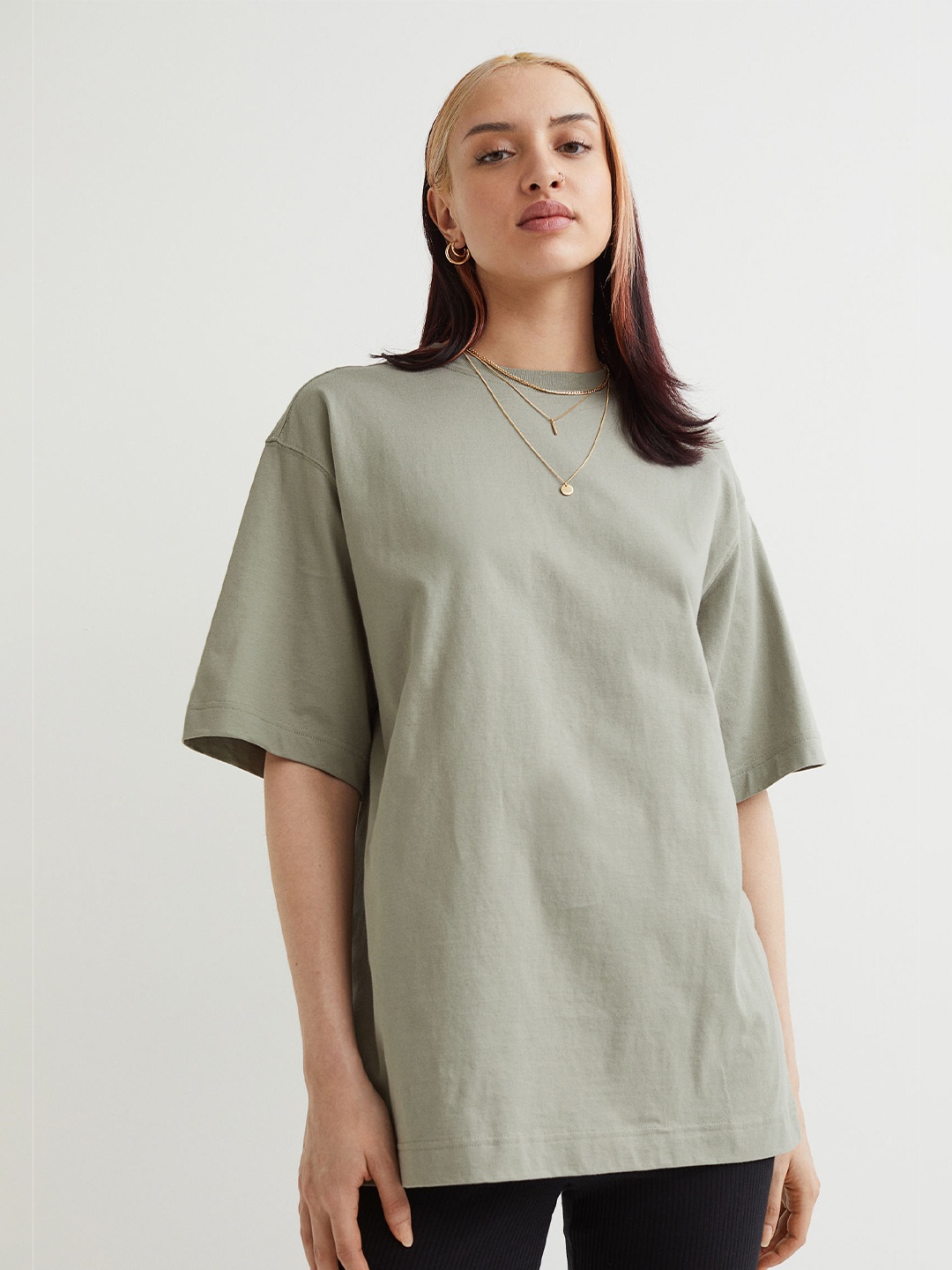 

H&M Woman Green Wide T-shirt