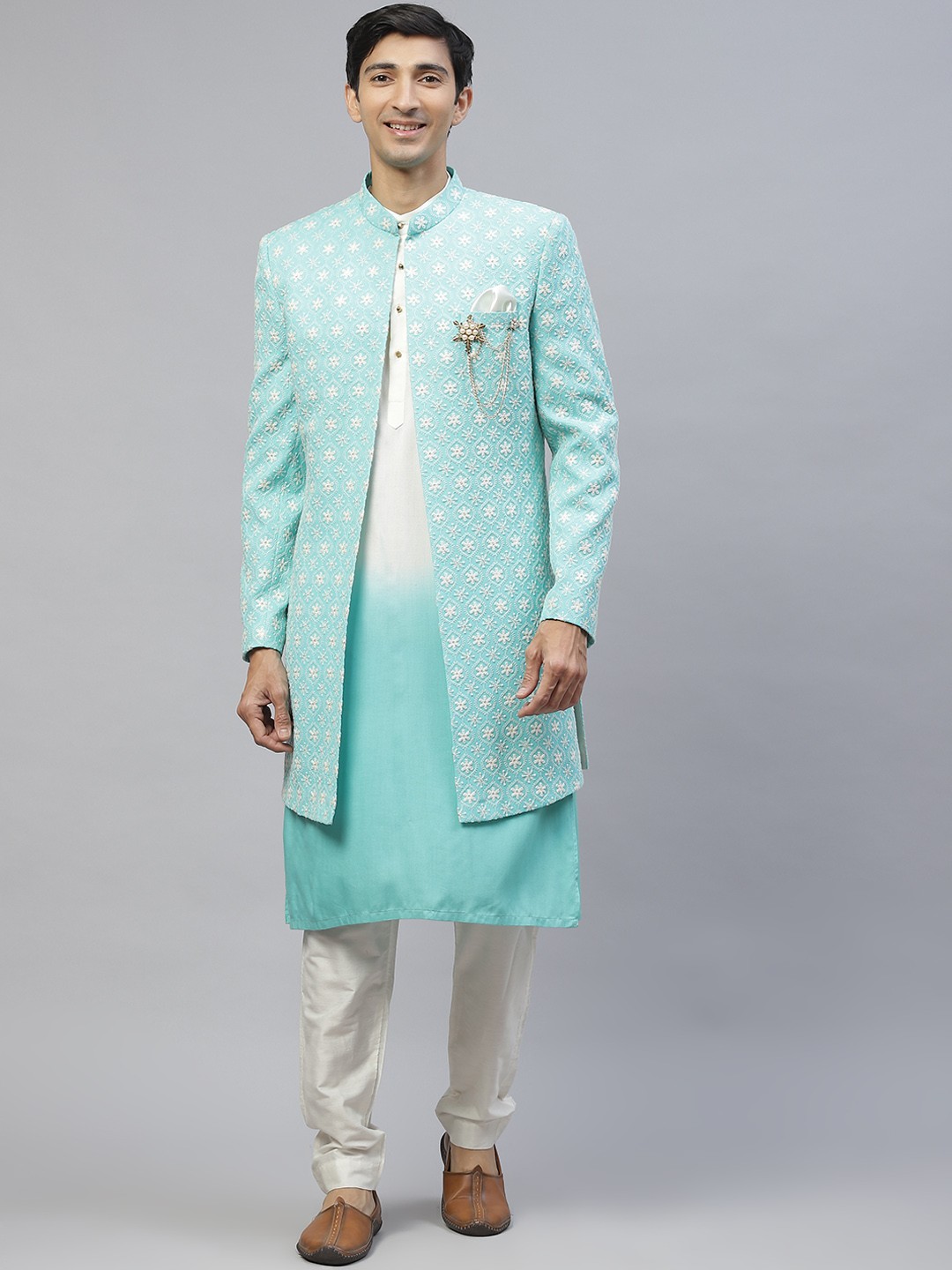 

MAXENCE Men Blue & White Floral Embroidered Jacquard Sherwani with Trousers & Kurta