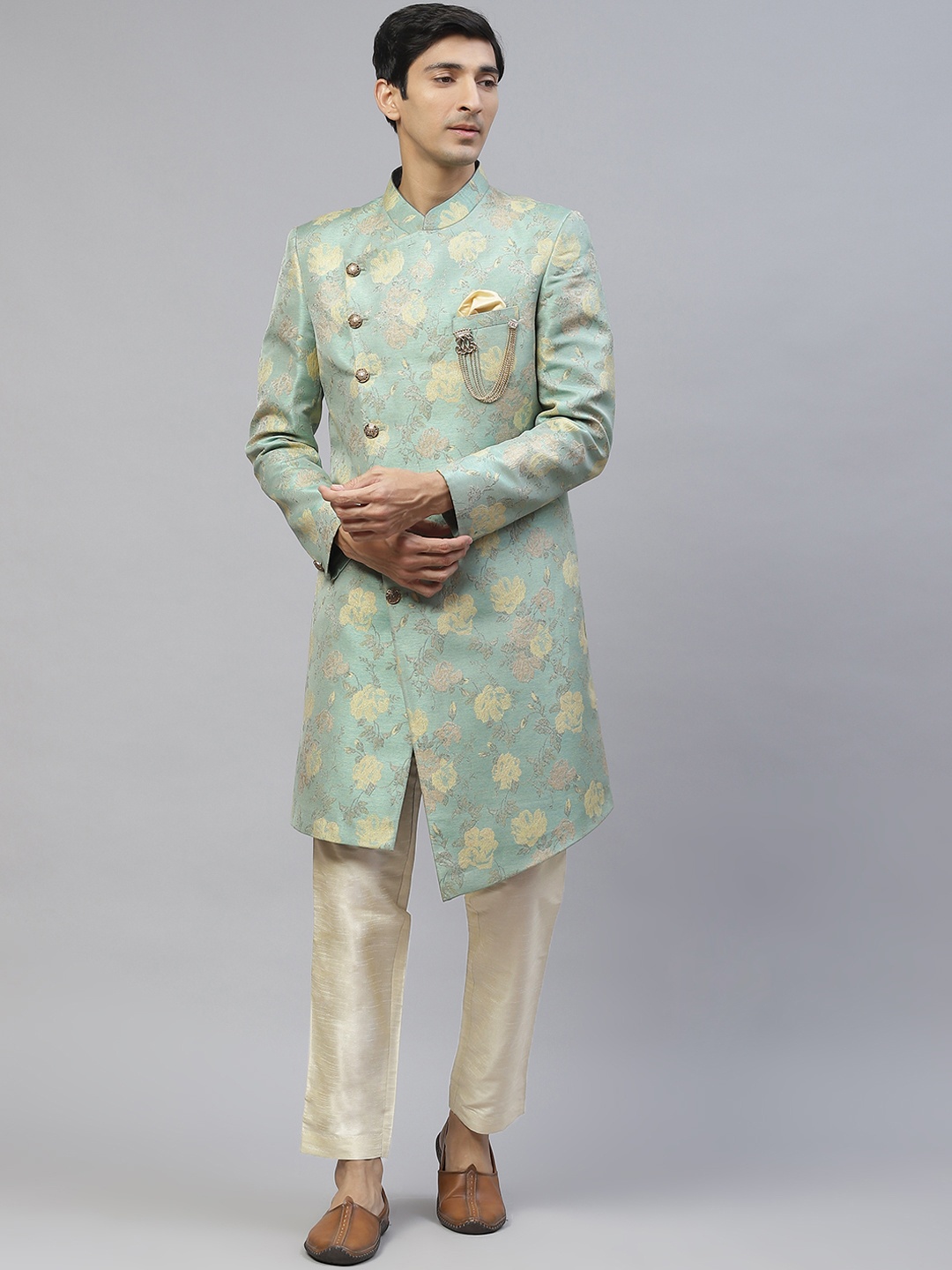 

MAXENCE Men Green Woven Design Sherwani Set
