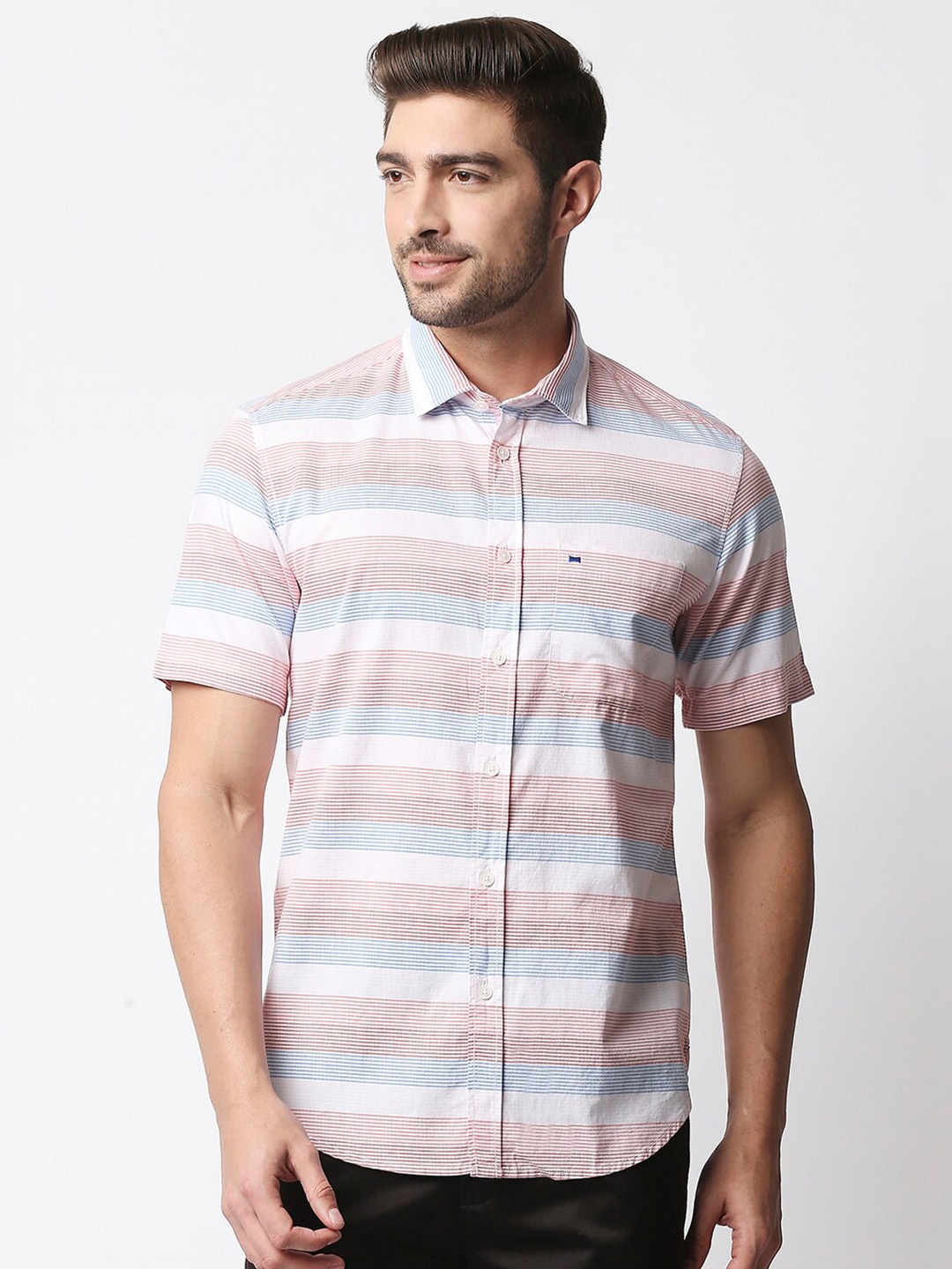 

Basics Men Pink & White Slim Fit Horizontal Stripes Striped Pure Cotton Casual Shirt