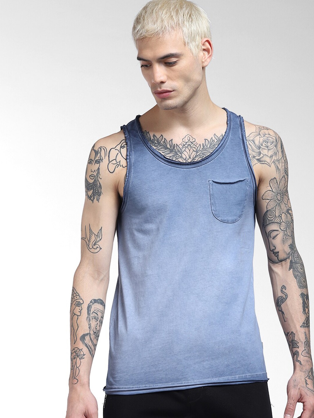 

Jack & Jones Men Blue Pure Cotton Raw Edge Slim Fit T-shirt