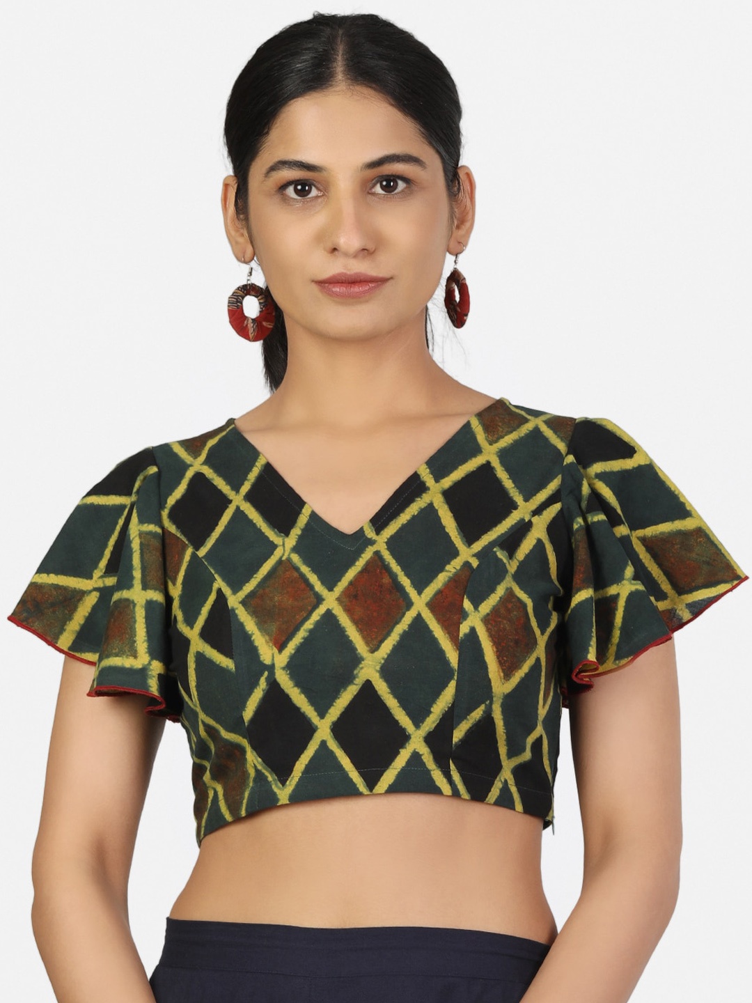 

Llajja Green & Yellow Printed Pure Cotton Saree Blouse