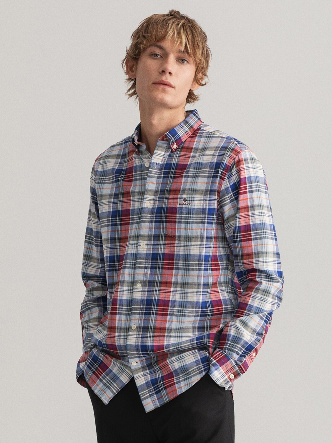 

GANT Men Red & Blue Tartan Checked Casual Shirt