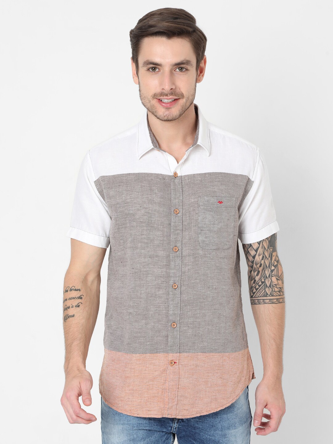 

Mufti Men White & Brown Slim Fit Colorblocked Casual Cotton Linen Shirt