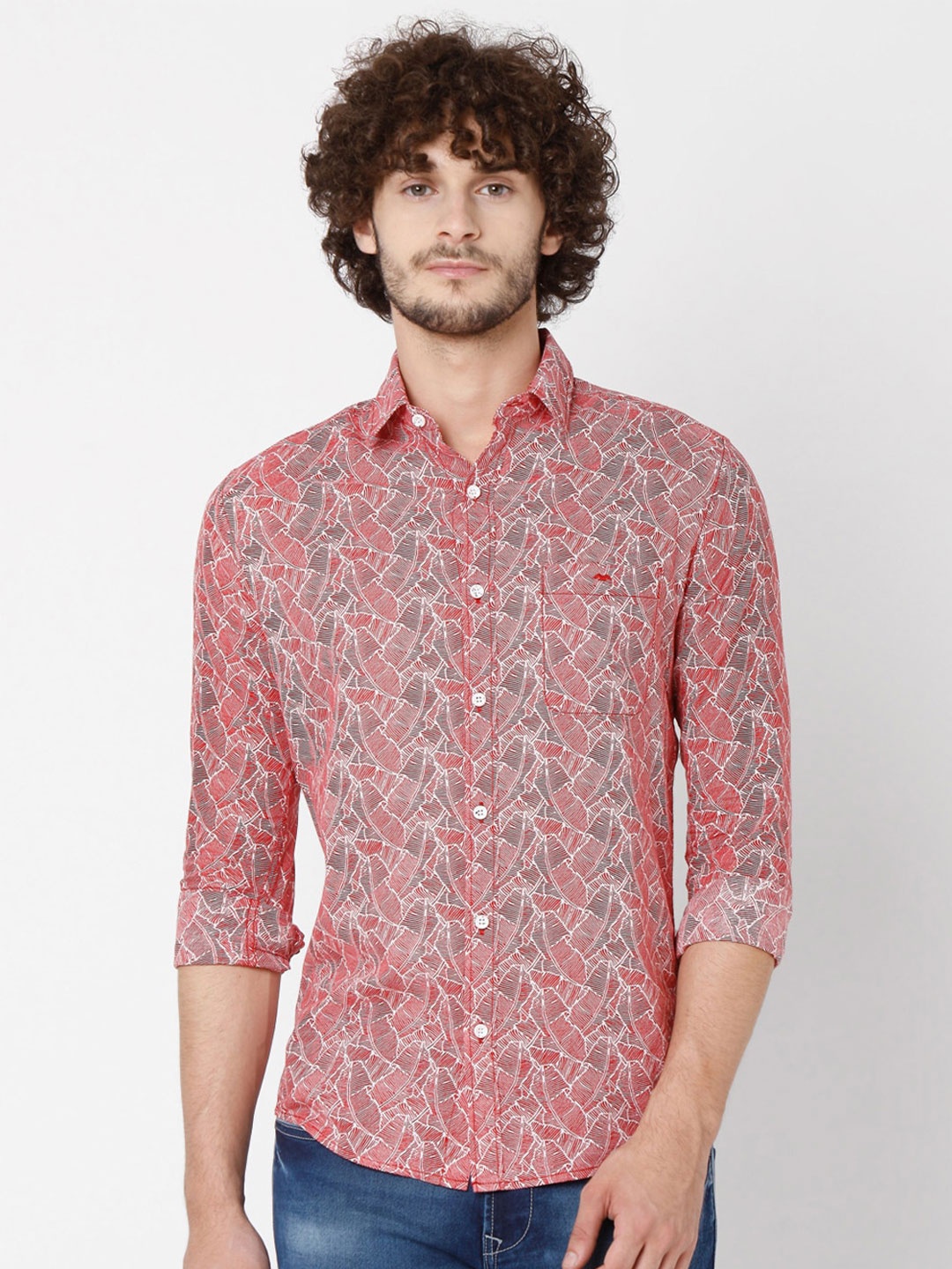 

Mufti Men Red Slim Fit Floral Printed Casual Cotton Shirt