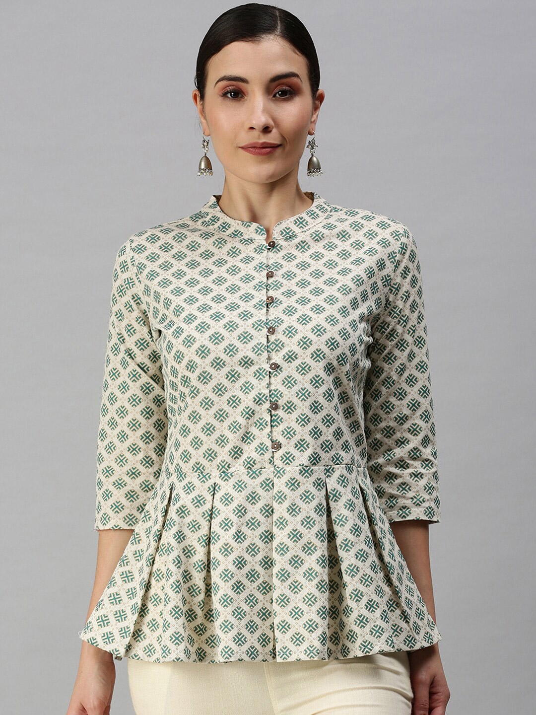 

SHOWOFF Women Cream-Coloured Ethnic Motifs Mandarin Collar Straight Kurti