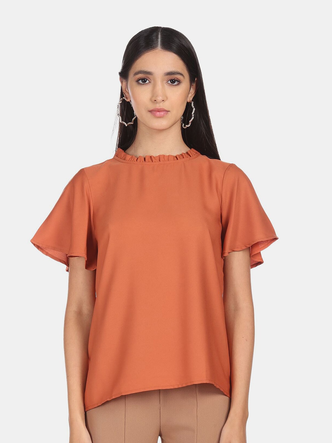 

SHFFL Rust Brown Solid Ruffled Neck Flared Sleeve Top