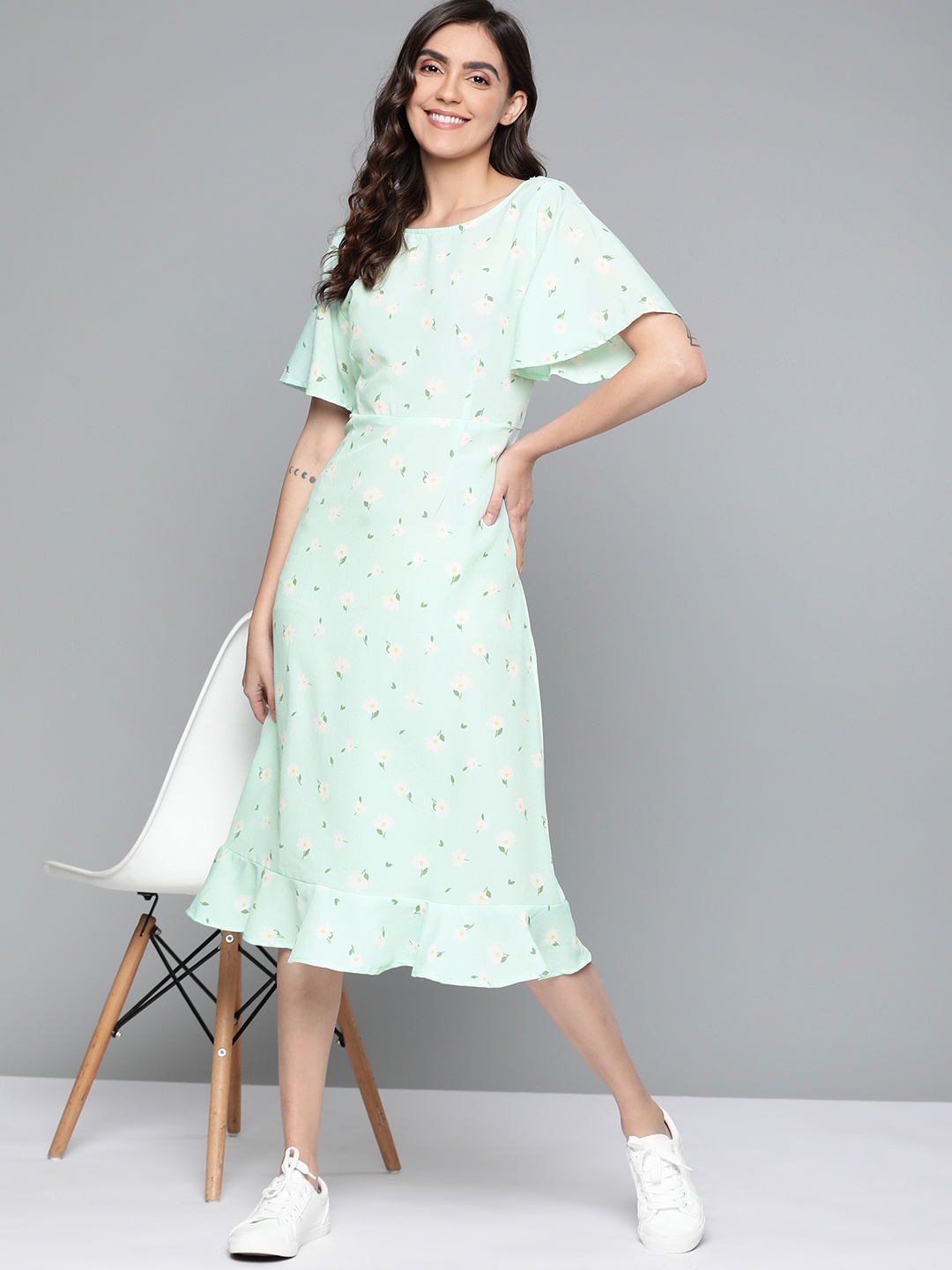 

Mast & Harbour Sea Green & White Floral Print A-Line Midi Dress