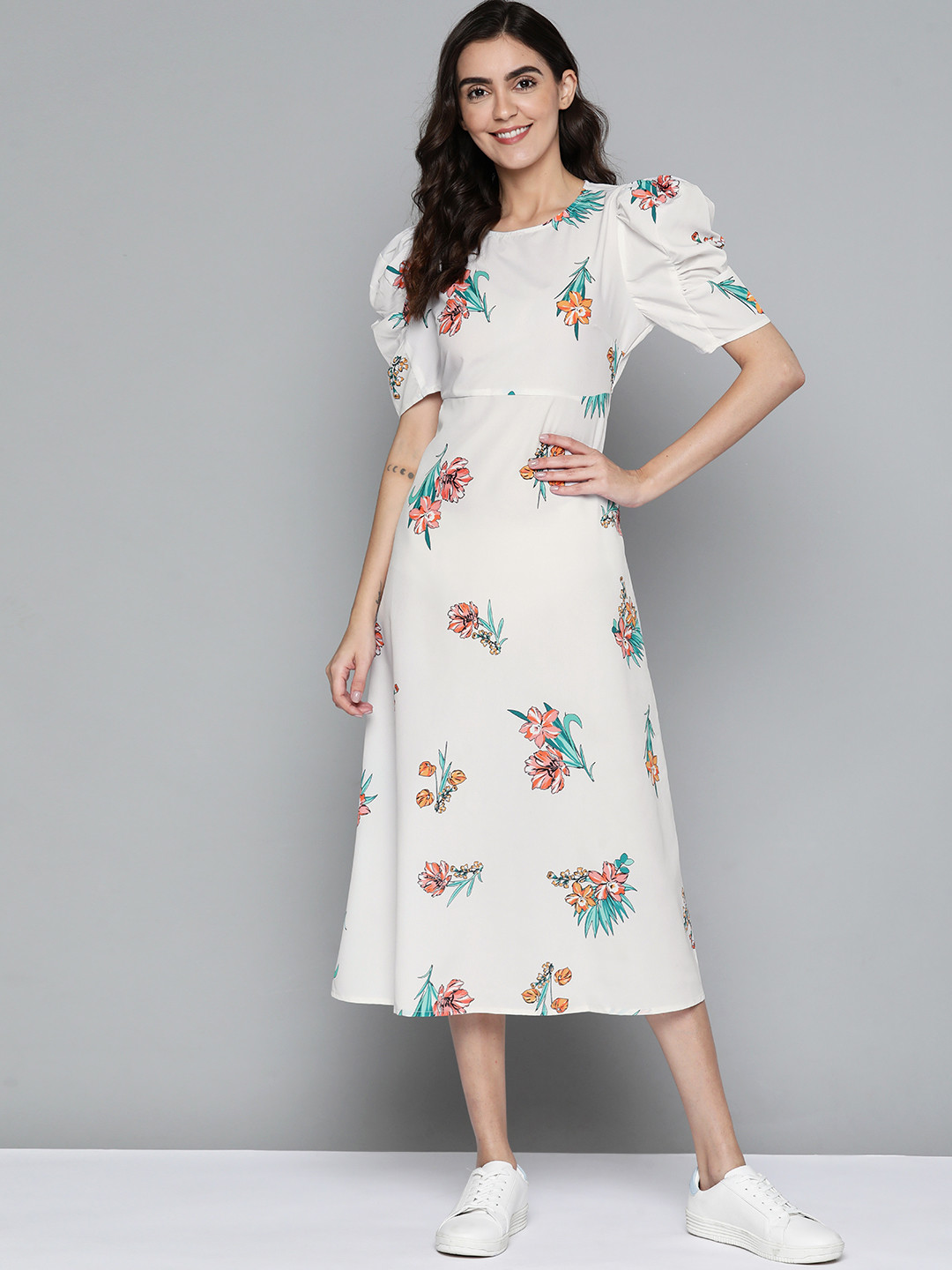 

Mast & Harbour White & Green Floral Print Puff Sleeves A-Line Midi Dress