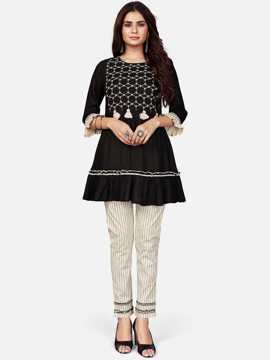 

Vbuyz Women Black Layered Thread Work Pure Cotton Kurti with Trousers