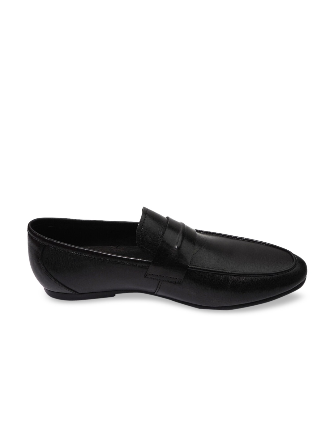 

Cobblerz Men Black Solid Leather Formal Loafers