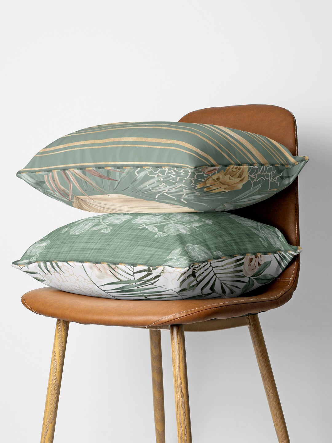 

BIANCA Green & White Set of 2 Floral Square Cushion Covers