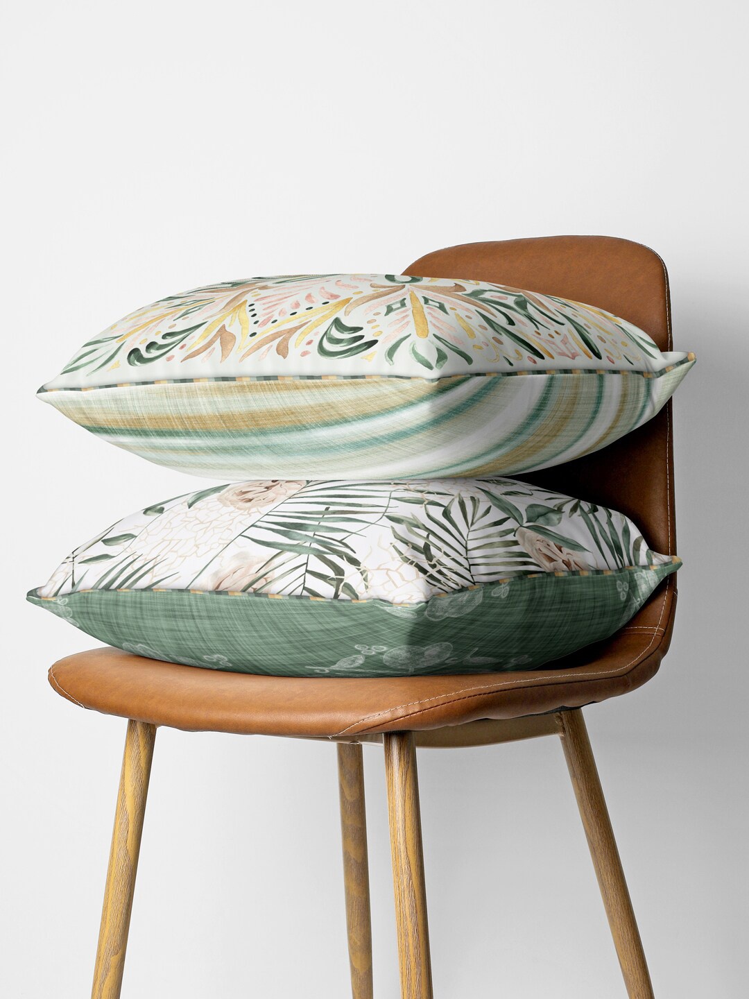 

BIANCA Green & White Set of 2 Floral Square Cushion Covers