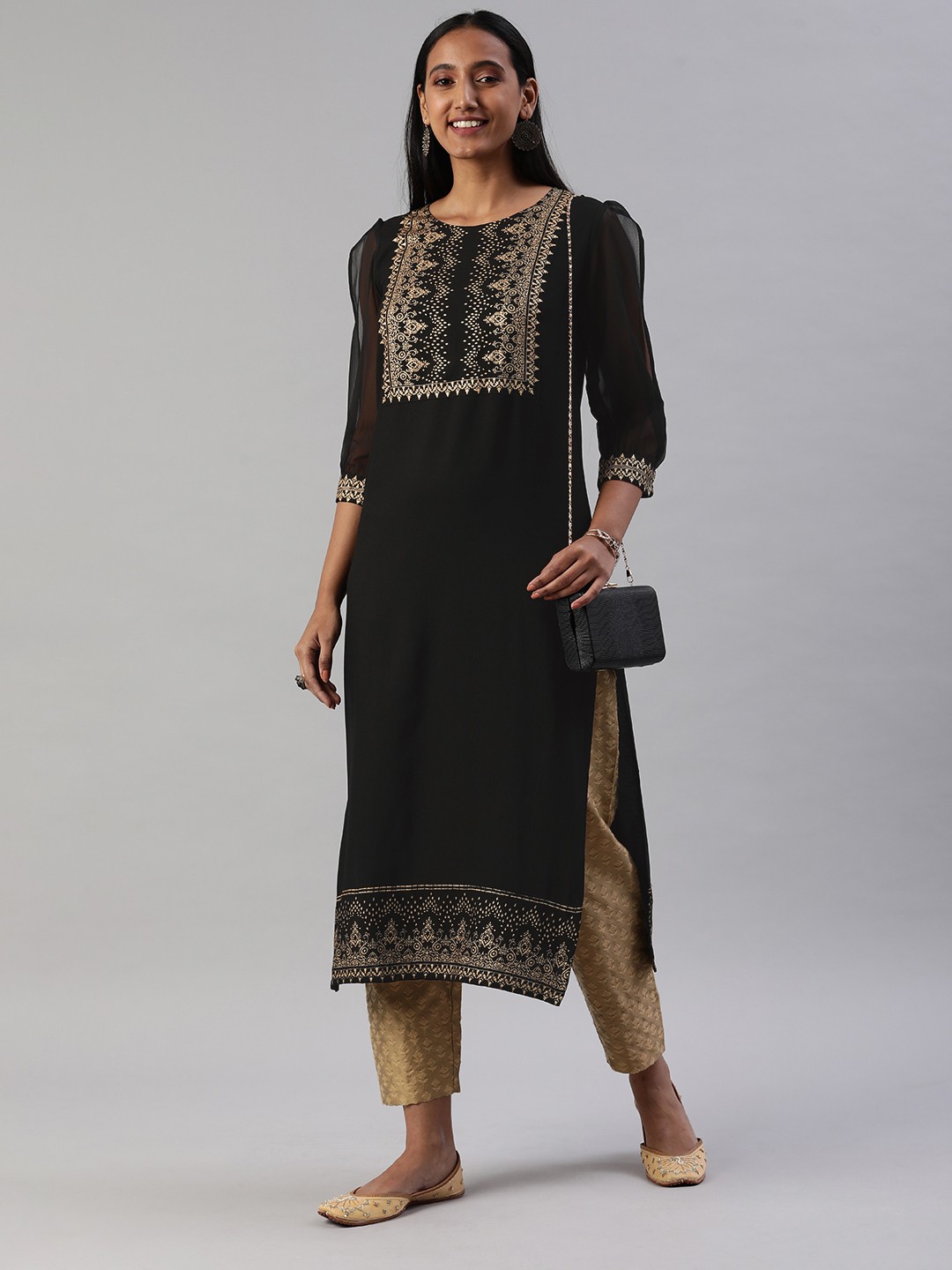 

SANISA Women Black & Gold-Toned Ethnic Motifs Print Kurta