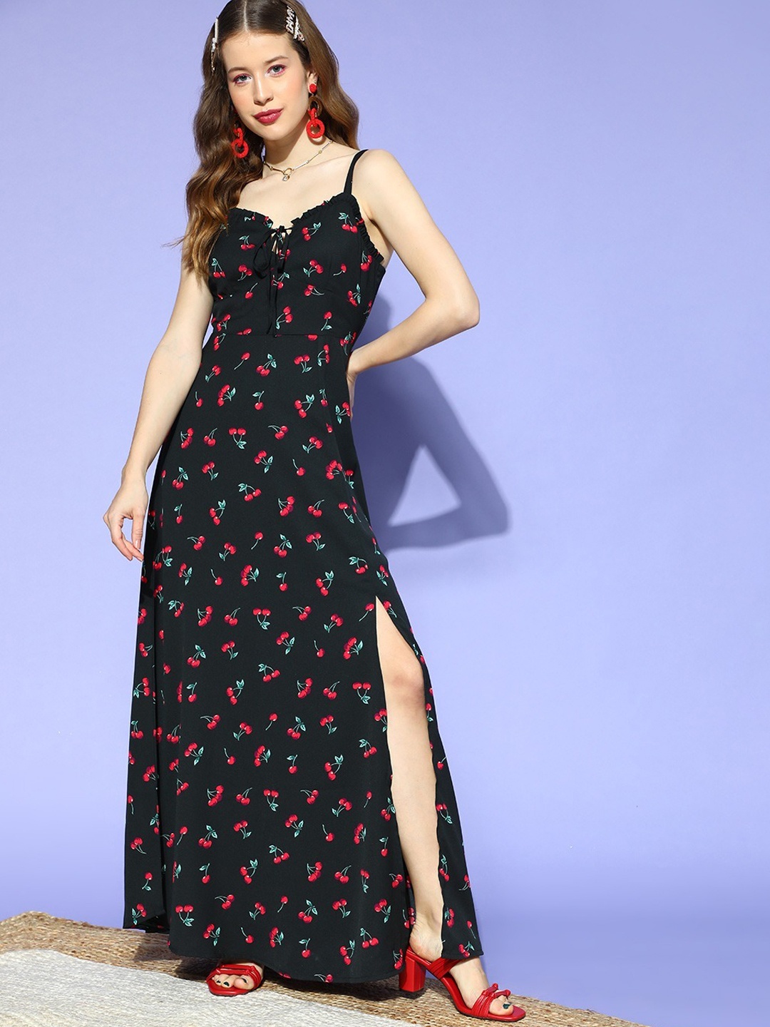 

Berrylush Women Stylish Black Floral Bustier Dress